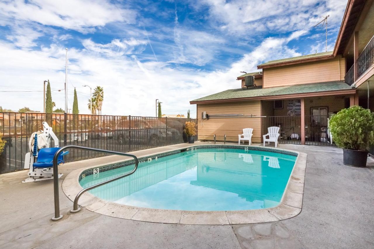 Quality Inn Victorville - Hesperia I-15 Εξωτερικό φωτογραφία